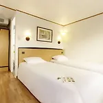 Kyriad Honfleur - Saint Sauveur Hotel