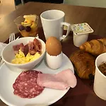 Hotel Kyriad Honfleur - Saint Sauveur La Rivière-Saint-Sauveur