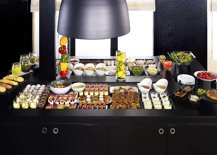 Hotel Kyriad Honfleur - Saint Sauveur 3*