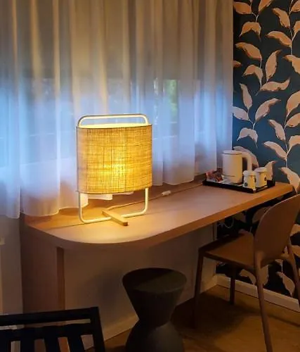 Kyriad Honfleur - Saint Sauveur Hotel La Riviere-Saint-Sauveur