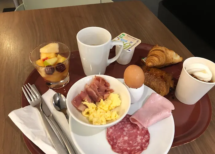 Kyriad Honfleur - Saint Sauveur