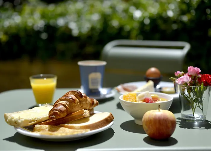 Hotel Kyriad Honfleur - Saint Sauveur 3*