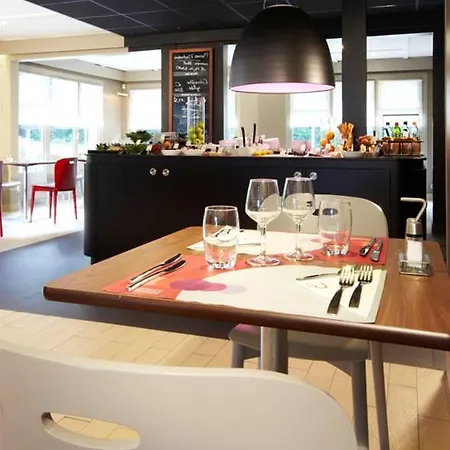 Hotel Kyriad Honfleur - Saint Sauveur