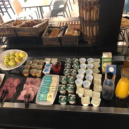 Kyriad Honfleur - Saint Sauveur 3*