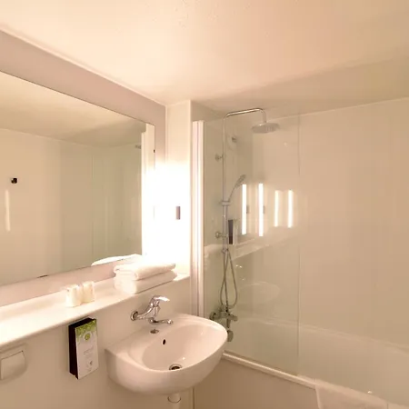 Hotel Kyriad Honfleur - Saint Sauveur La Rivière-Saint-Sauveur