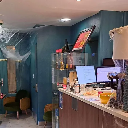 Kyriad Honfleur - Saint Sauveur 호텔
