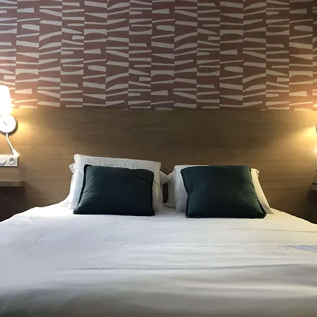 Kyriad Honfleur - Saint Sauveur 3* Ла-Ривьер-Сен-Совёр