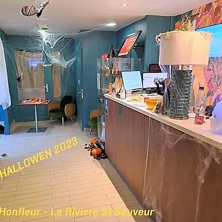 Kyriad Honfleur - Saint Sauveur Hotel 3*
