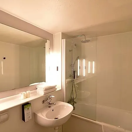 Hotel Kyriad Honfleur - Saint Sauveur La Rivière-Saint-Sauveur