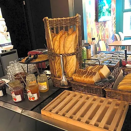 Hotel Kyriad Honfleur - Saint Sauveur