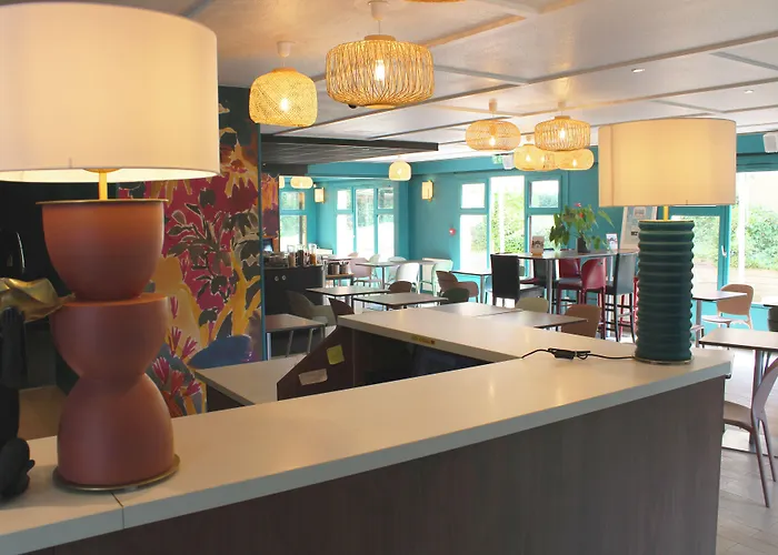 Kyriad Honfleur - Saint Sauveur Hotel