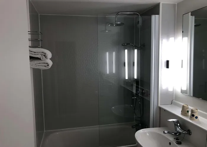 Hotel Kyriad Honfleur - Saint Sauveur La Rivière-Saint-Sauveur