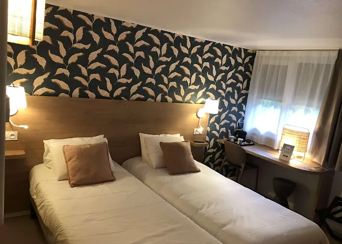 Kyriad Honfleur - Saint Sauveur 3*