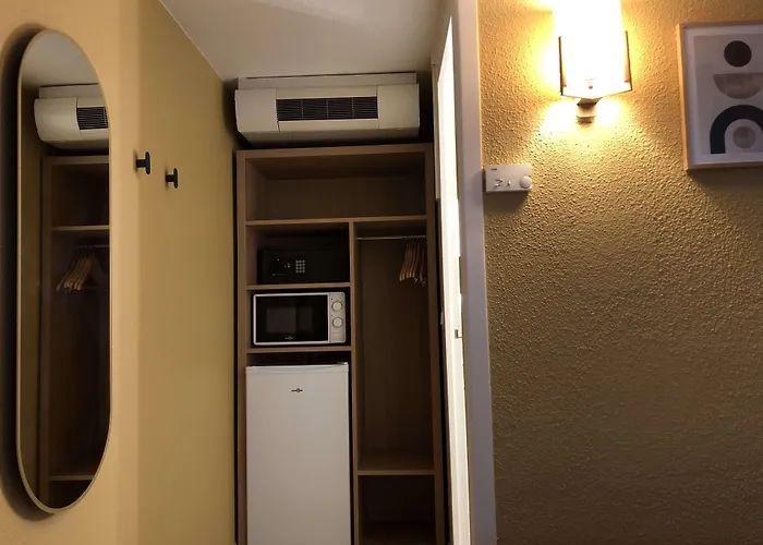 Kyriad Honfleur - Saint Sauveur